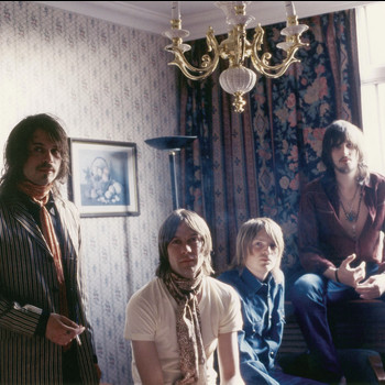 Kasabian - Club Foot