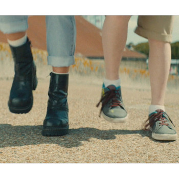 Foxes - Feet Don't Fail Me Now