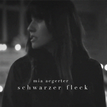 Mia Aegerter - Schwarzer Fleck