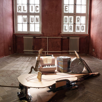 Paint - Alice im Wunderland