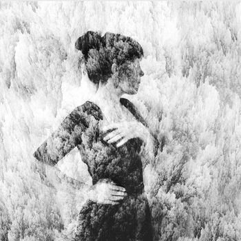 SUMIE - Lost In Light
