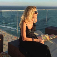 Pernille Højmark - Solen skinner
