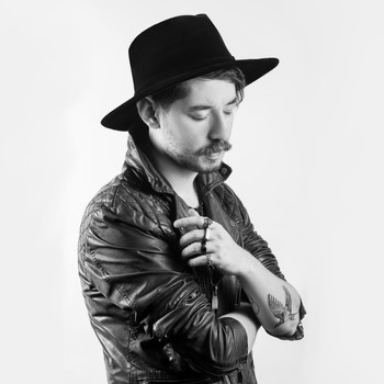 Christopher Alva - Hablar de Ella