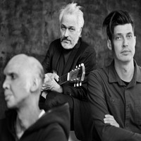 Marc Ribot's Ceramic Dog - They Met in the Middle
