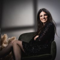 Tina Vukov - Hideout