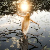 Amanda Jenssen - Mother's Love Conquers All