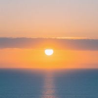 Pylon - Morning sun