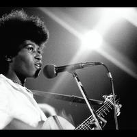 Joan Armatrading - Performance Classics: Steppin' Out Live
