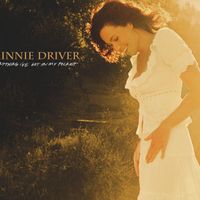 Minnie Driver - Everything I've Got In My Pocket
