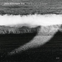 Julia Hülsmann Trio - The End Of A Summer