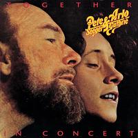 Pete Seeger & Arlo Guthrie - Together in Concert (remastered 1999)