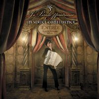 In Strict Confidence - La Parade Monstrueuse