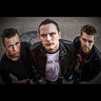 Revolve - Burning Money