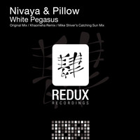 Nivaya & Pillow - White Pegasus