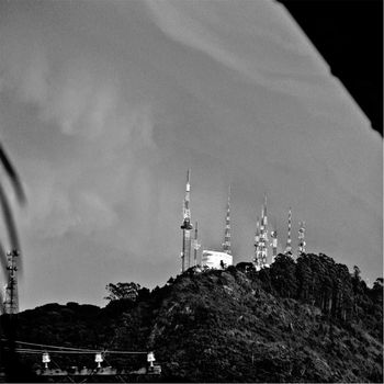 Derek Piotr - Air: Live Cuts from Airing