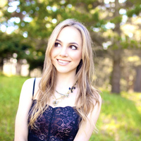 Lara Johnston - Here at the End of the World (Acoustic)