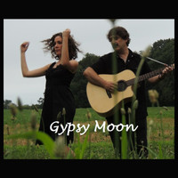 Gypsy Moon - Smile On My Lips - Single