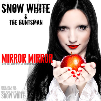 Snow White and the Huntsman - Mirror Mirror