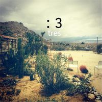 Tres - : 3