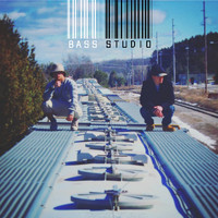 BASS - Studio