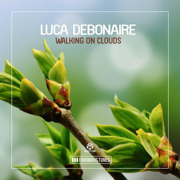 Luca Debonaire - Walking on Clouds