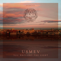 Usmev - You Brought the Light