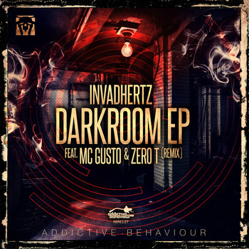 Invadhertz feat. MC Gusto - Darkroom