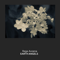 Rega Avoena - Earth Angels