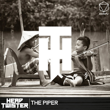 Head Twister - The Piper