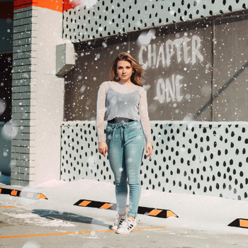 Izzy Wallace - Chapter One