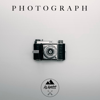 Alanos - Photograph