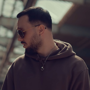Uki - Yjet