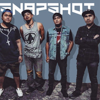 Snapshot - Never Give Up (Fighting Song)