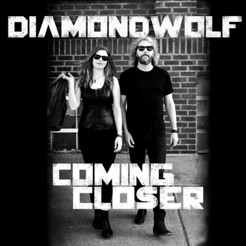 Diamondwolf - Coming Closer