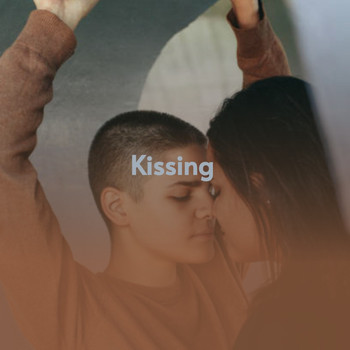 Various Artists - Kissing