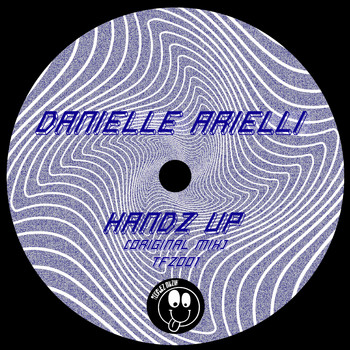 Danielle Arielli - Handz Up