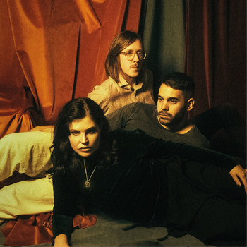 Howlite - Infancy