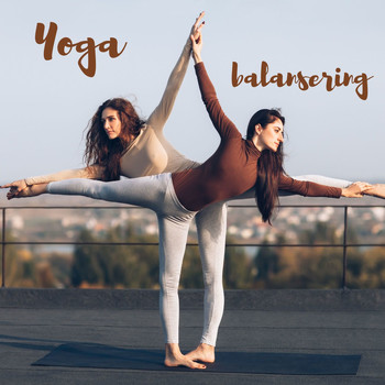 Blandade artister - Yoga balansering