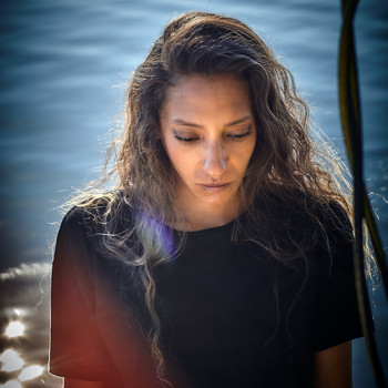 Suad - Faces