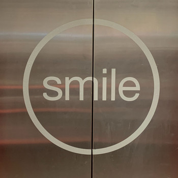 Various Artists - Smile