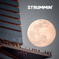 Moonman - STRUMMIN'