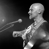 Enric Hernàez - Plou Tant Que Fins Se M'ha Mullat El Cor