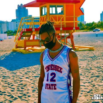 Larry Le - Im Undefeated (Explicit)
