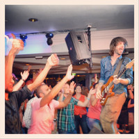 Damon Downs - Talors Red Guitar