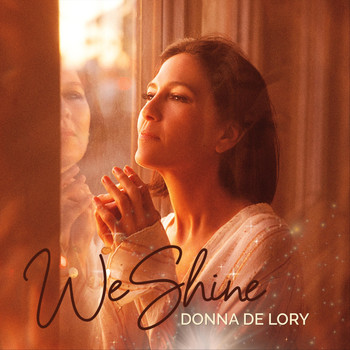 Donna De Lory - We Shine