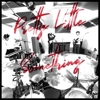 Pretty Little Something / - Live at Vibes