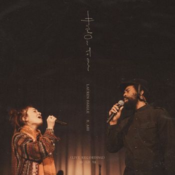 Lauren Daigle - Hold On To Me (feat. AHI) (Live)