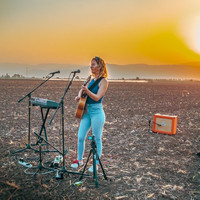 Maya Isac - My Time (Live in the Field)