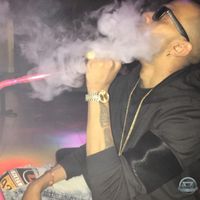 Young (feat. BLAŻE) - Street Life 101 (Explicit)