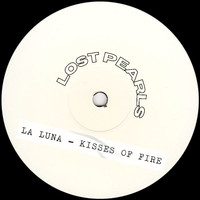 La Luna - Kisses of Fire